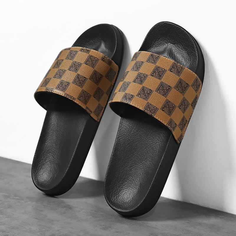 Men Slippers Summer Casual Shoes Outdoor Comfortable Soft Sole Slides Beach Sandals Size 39-46