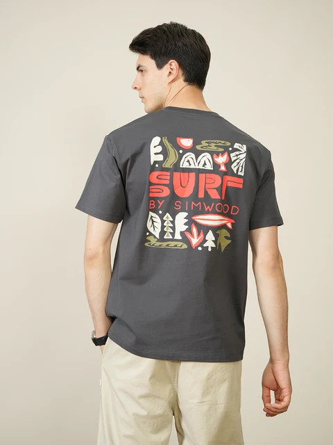 Summer t-shirt with back graffiti pattern