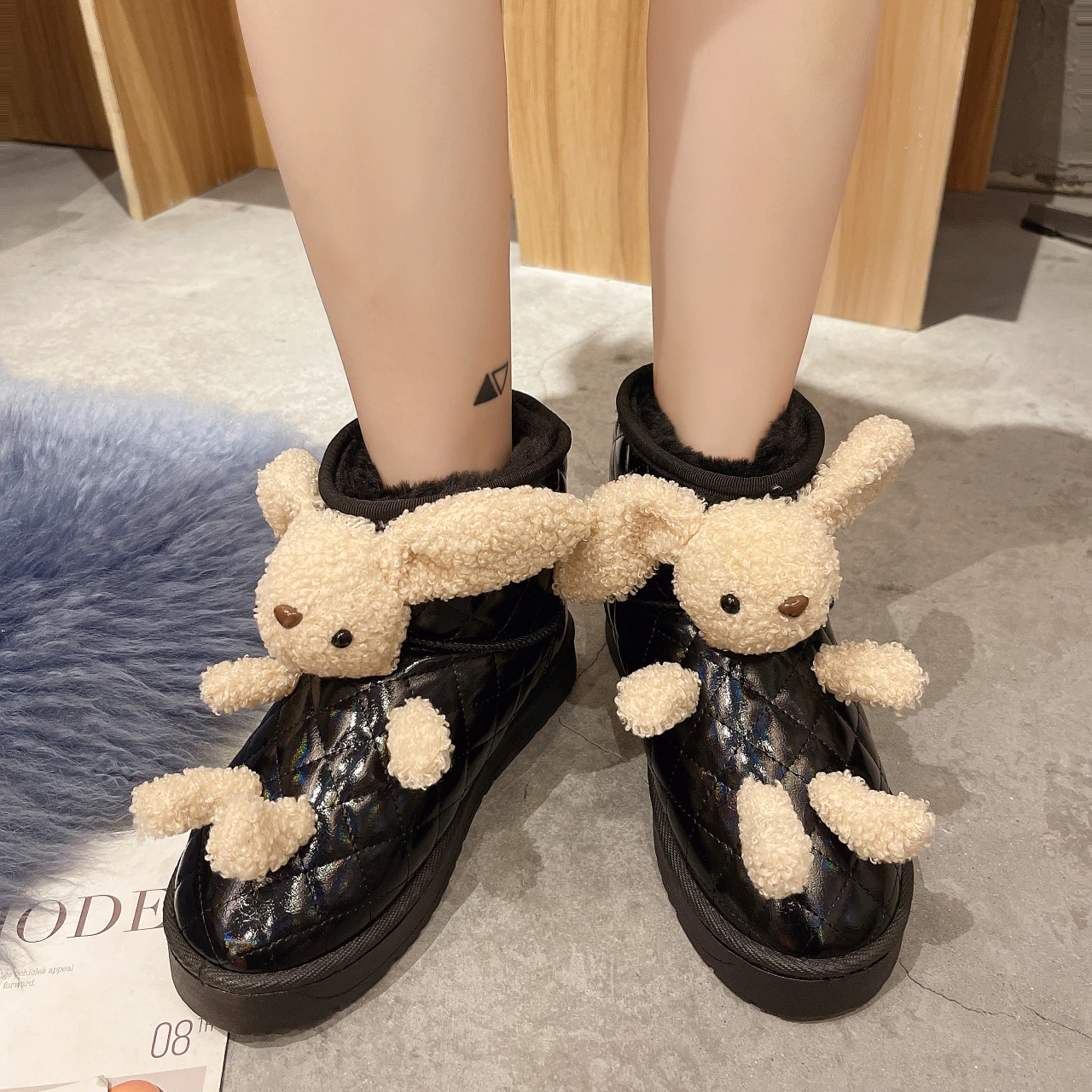 

Женские ботинки без шнуровки, зимние Утепленные короткие плюшевые ботильоны, симпатичные теплые зимние ботинки для девочек с мультяшным рисунком, 2023