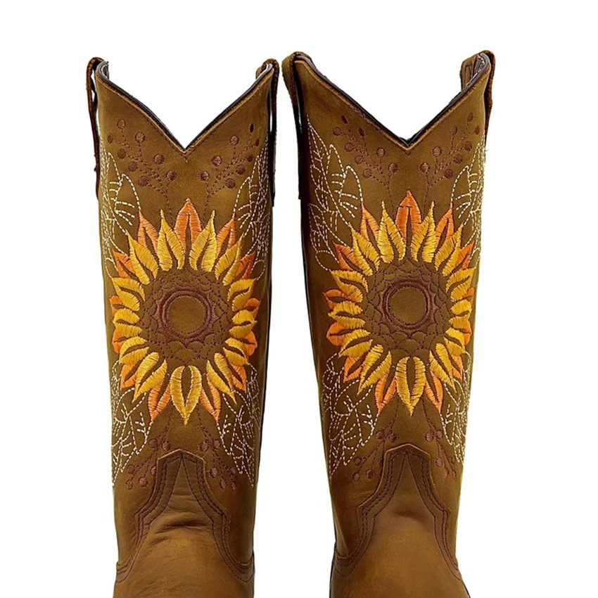Women's Embroidered Western Boots 4