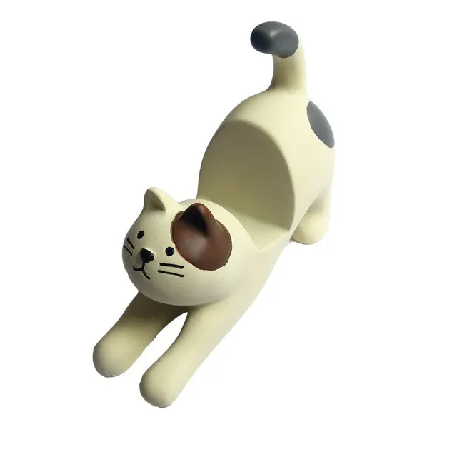 White cat