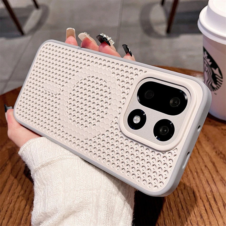 Magnetic Honeycomb Heat Dissipation Case with Wireless Charging Compatibility