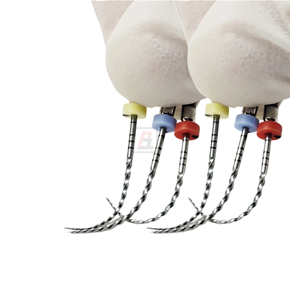 Рисунок 3 - стоматологические инструменты