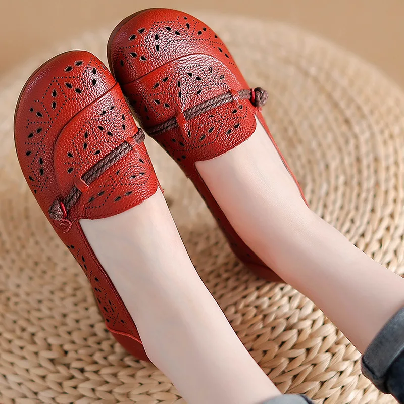 2024 New Retro Ballet Flats Shoes Womens Summer Slip On Loafers Woman Leather Moccasins Hollow Out Office Flat Shoes Ladies