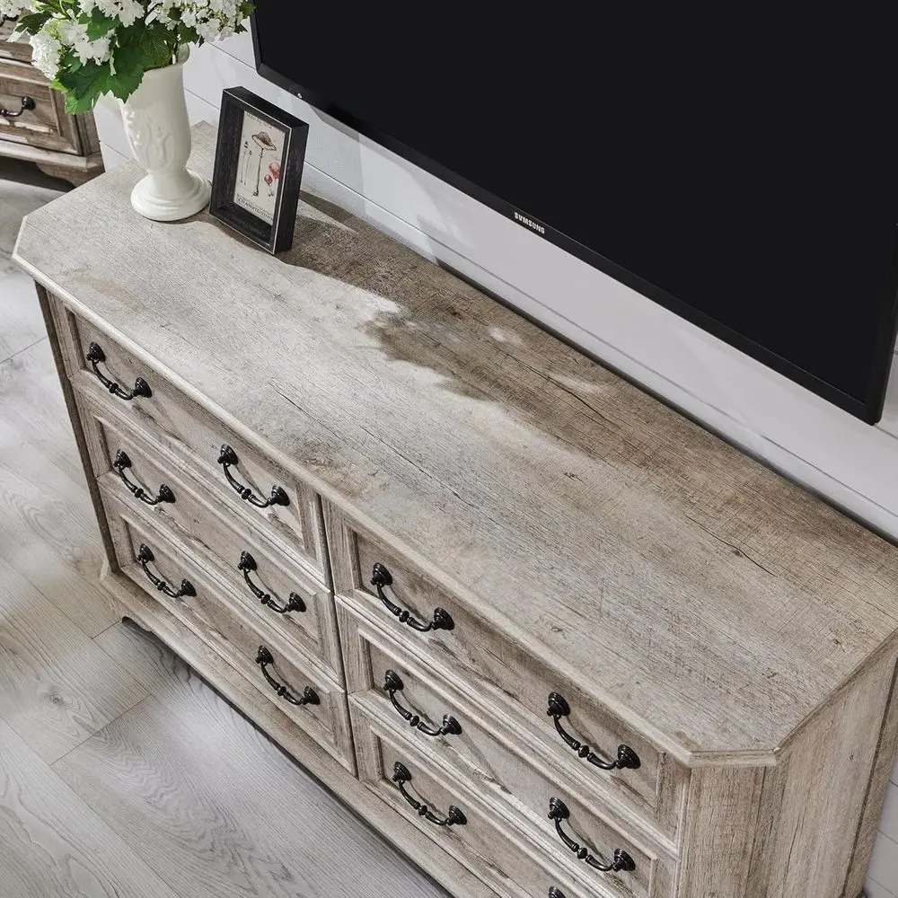 Rustic Chest of Drawers 4