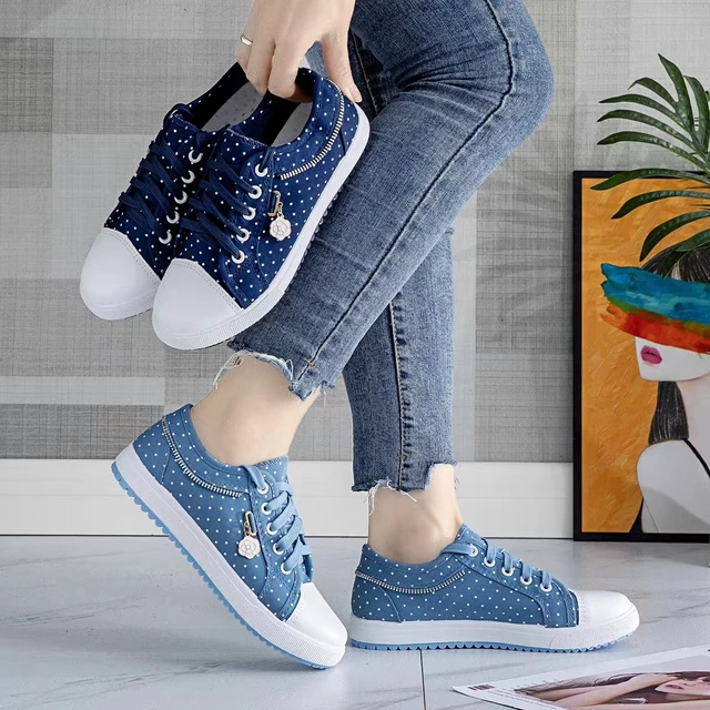 Ladies Lace-Up Low Top Sneakers Platform Design Breathable Fabric