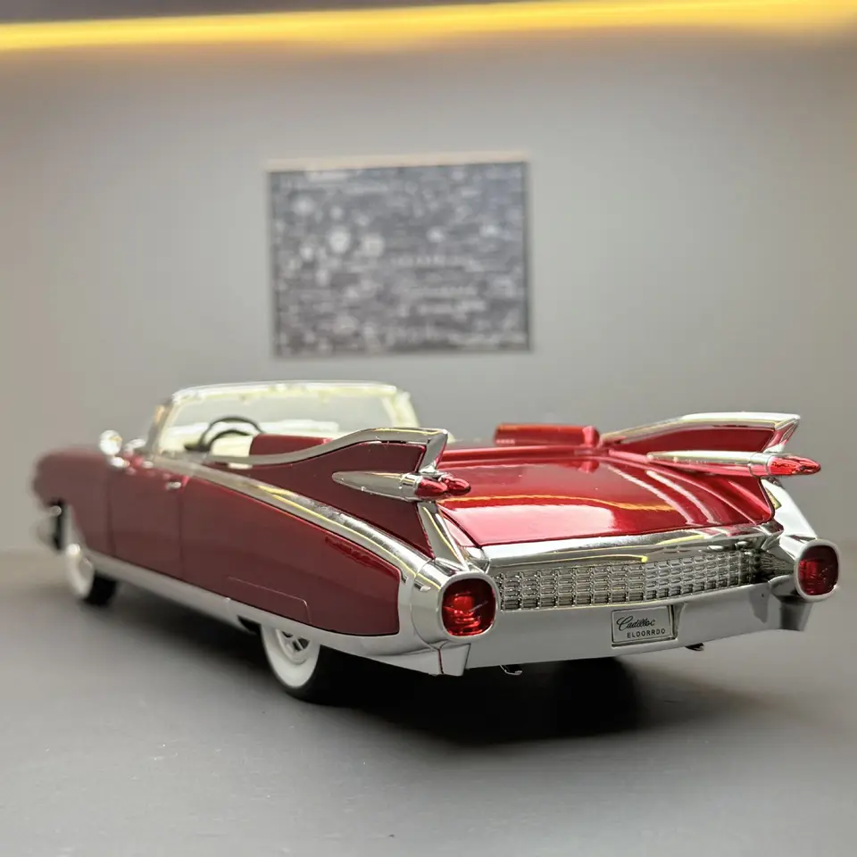 1:24 Cadillac Eldorado Biarritz 1959 Series 62 Alloy Diecast