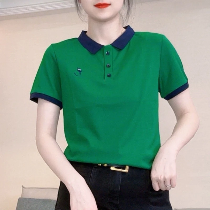Neue Sommer Koreanische Version Minimalistischen Pendeln Casual Kurzarm Revers Einfarbig Bestickt frauen T-shirt Top