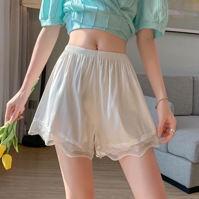 

Summer Women Satin Ice Silk Lace Short Pants Loose Safety Pants Under Skirt Seamless Shorts Female Sexy Underwear Breath Shorts