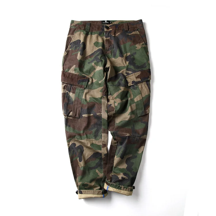 Рисунок 4 - Брюки-карго мужские с несколькими карманами