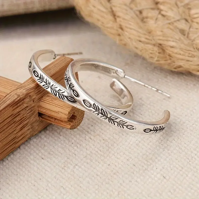 Silver Color Creative Leaf Vein Texture Earring for Women Vinatge Unique Pattern Design Earrings Suitable for Daily Wear Jewelry