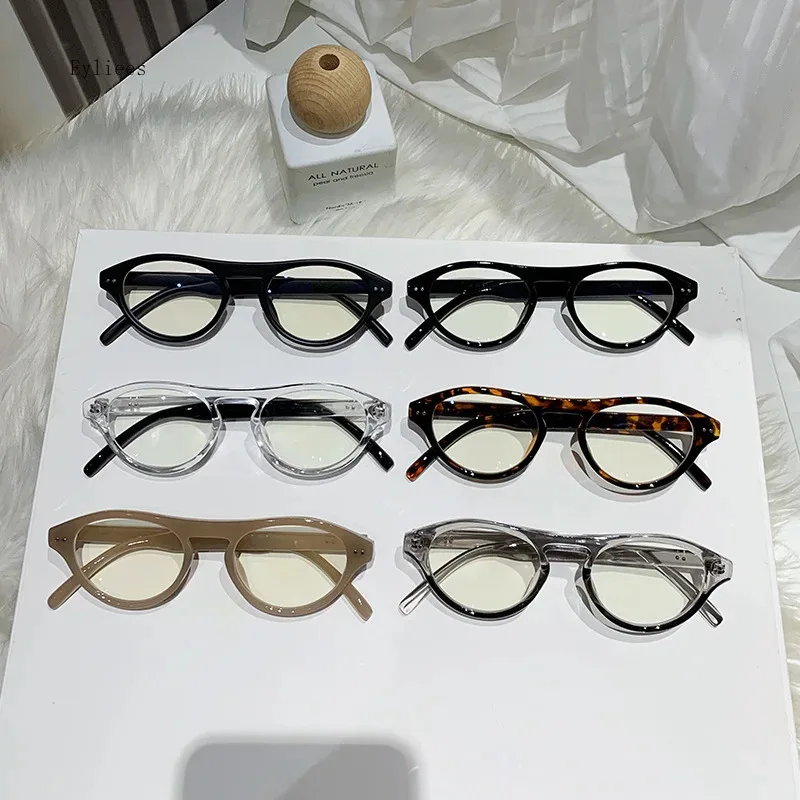 Blue Light Blocking Glasses - Korean Style Flat Lens with Lightweight Retro Frame