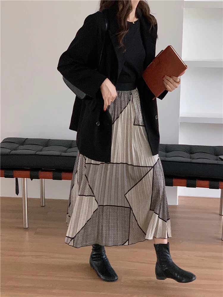 ruffle skirt Hzirip Autumn Printing Satin Long Skirts Femme Retro Irregular Pleated 2021 Lady Chic Women OL Loose Fashion Casual All Match midi skirt