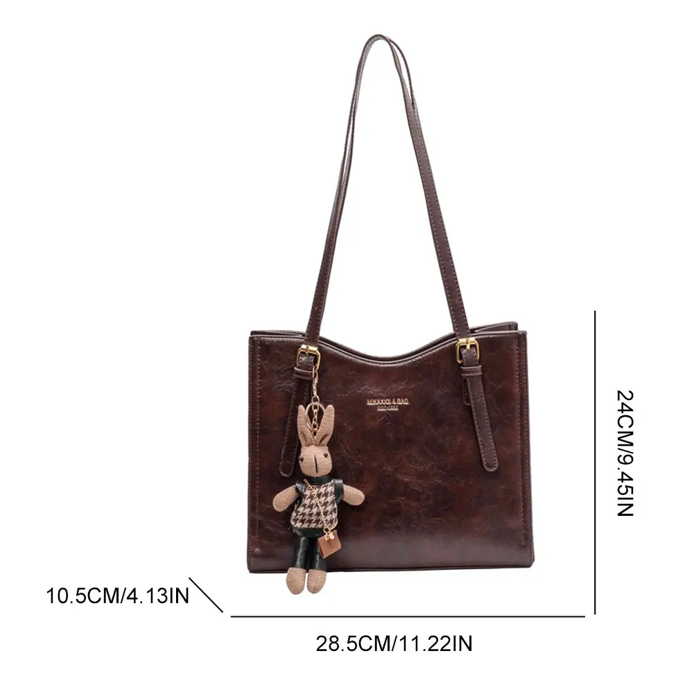 Women Vintage Shoulder Bag with Pendant Retro Tote Handbag Large Capacity Slouchy Tote Purse Ladies Travel Handbag