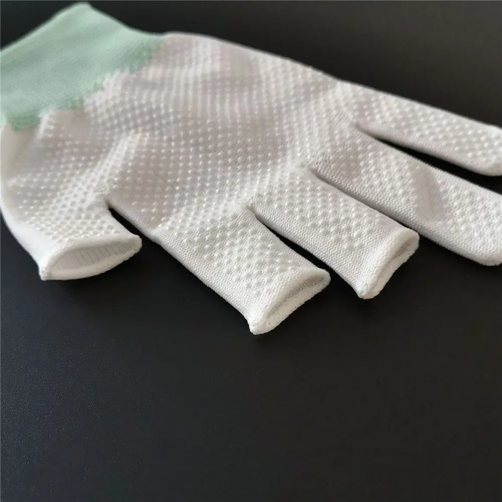 1 Pair Anti-Slip Fishing Gloves Spring Summer Ice Cool Breathable Sunscreen Antiskid Open/Half Fingers Cycling Sport Gloves