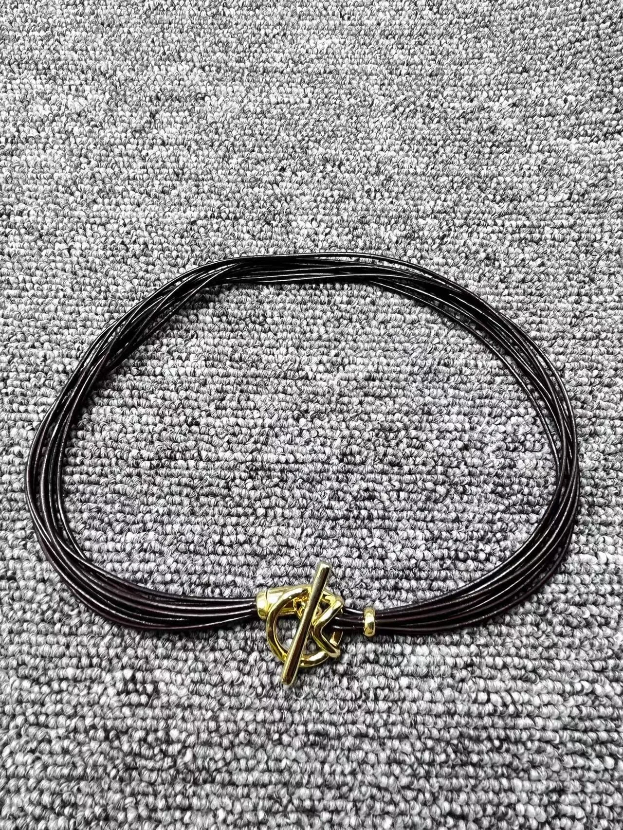

New 2022 Fashion Electroplated 92514K Gold Charm Knot Necklace Fashion Jewelry Jewelry Gift
