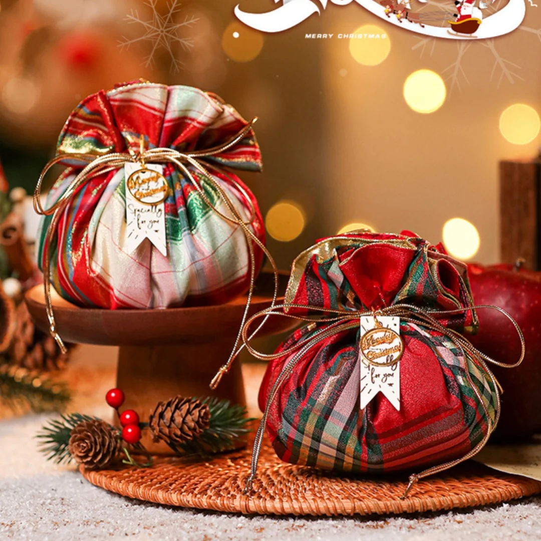 Wine Red Plaid Christmas Gift Bag Portable Drawstring Candy Bags Christmas Eve Apple Box Cookie Biscuit Packaging Bag for Kids
