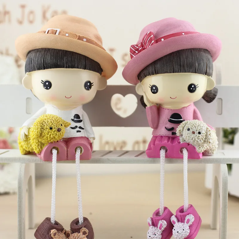 2pcs/set Miniature Ornaments Resin Dolls Hanging Feet Boy Girl Lovers Couple Figurines Craft Wedding Accessories Birthday Gifts
