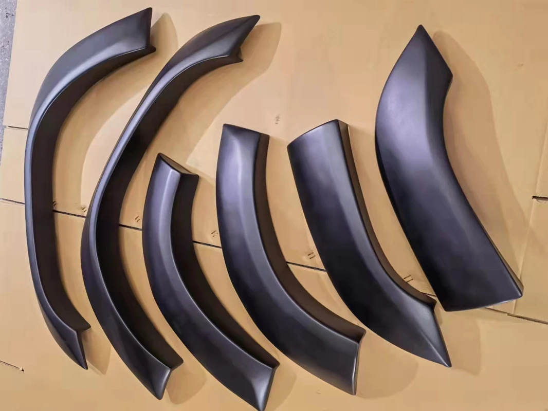 CarfrontwheelfendermudguardforMitsubishiLEOPAARDPAJEROIO