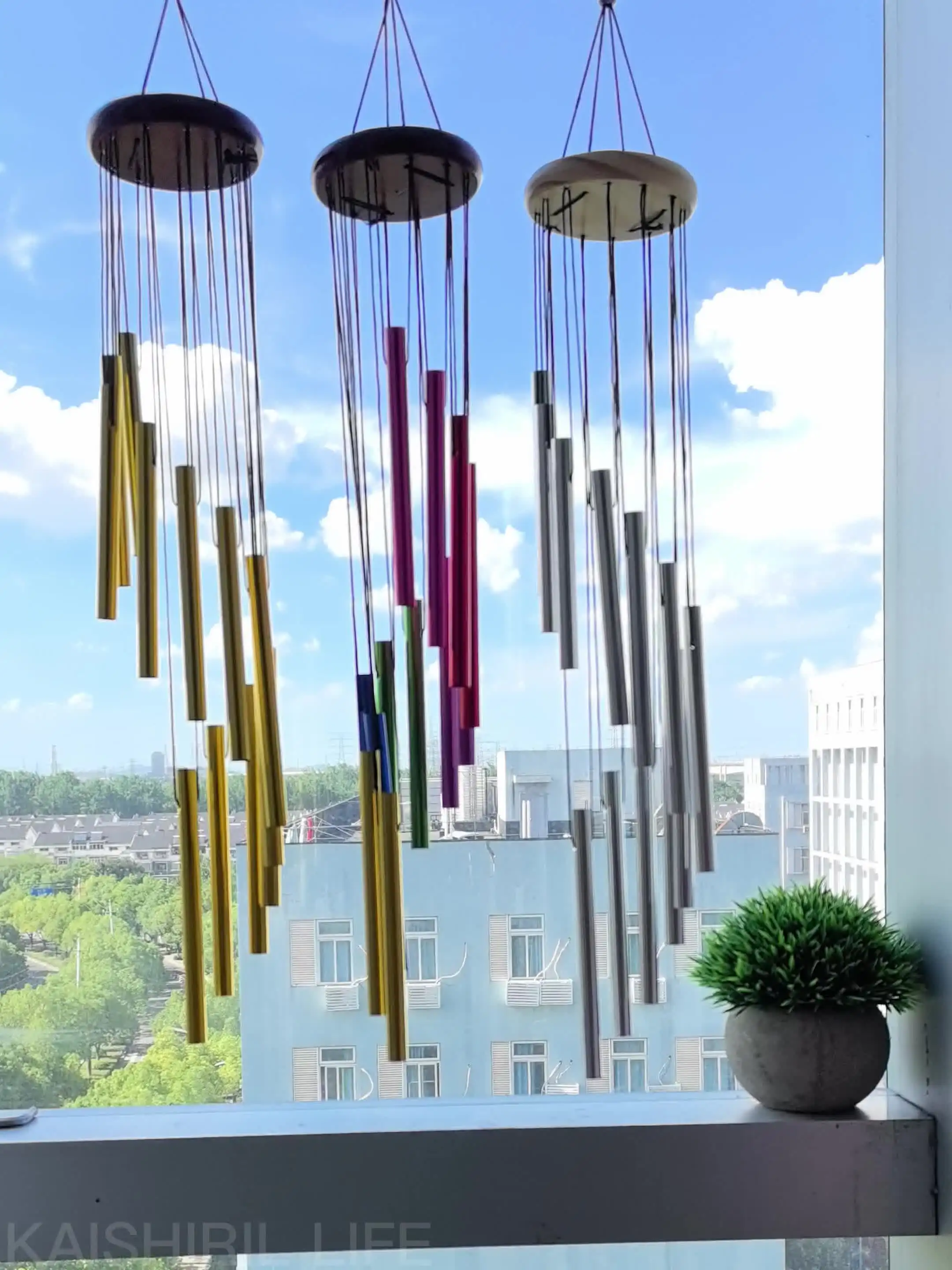Wekvgz Colorful Crystal Wind Chimes Shiny Rhinestone Hanging Wind Bell Indoor Outdoor Ornament For Garden Patio Yard Courtyard Balcony Home Decoration