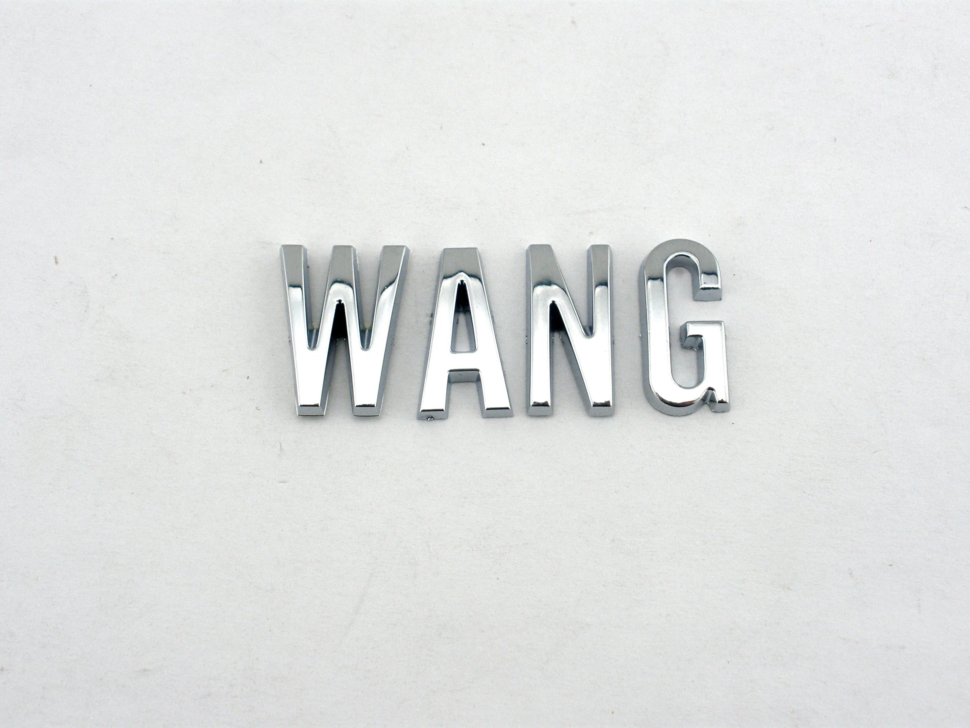 DIY 20mm 높이 소형 3d 크롬 슬림 문자 숫자, 자체 접착 알파벳 자동차 액세서리 자동차 인테리어 장식 스티커