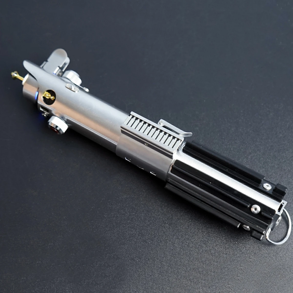 89sabers Luke Ep5 Graflex Lightsaber 
