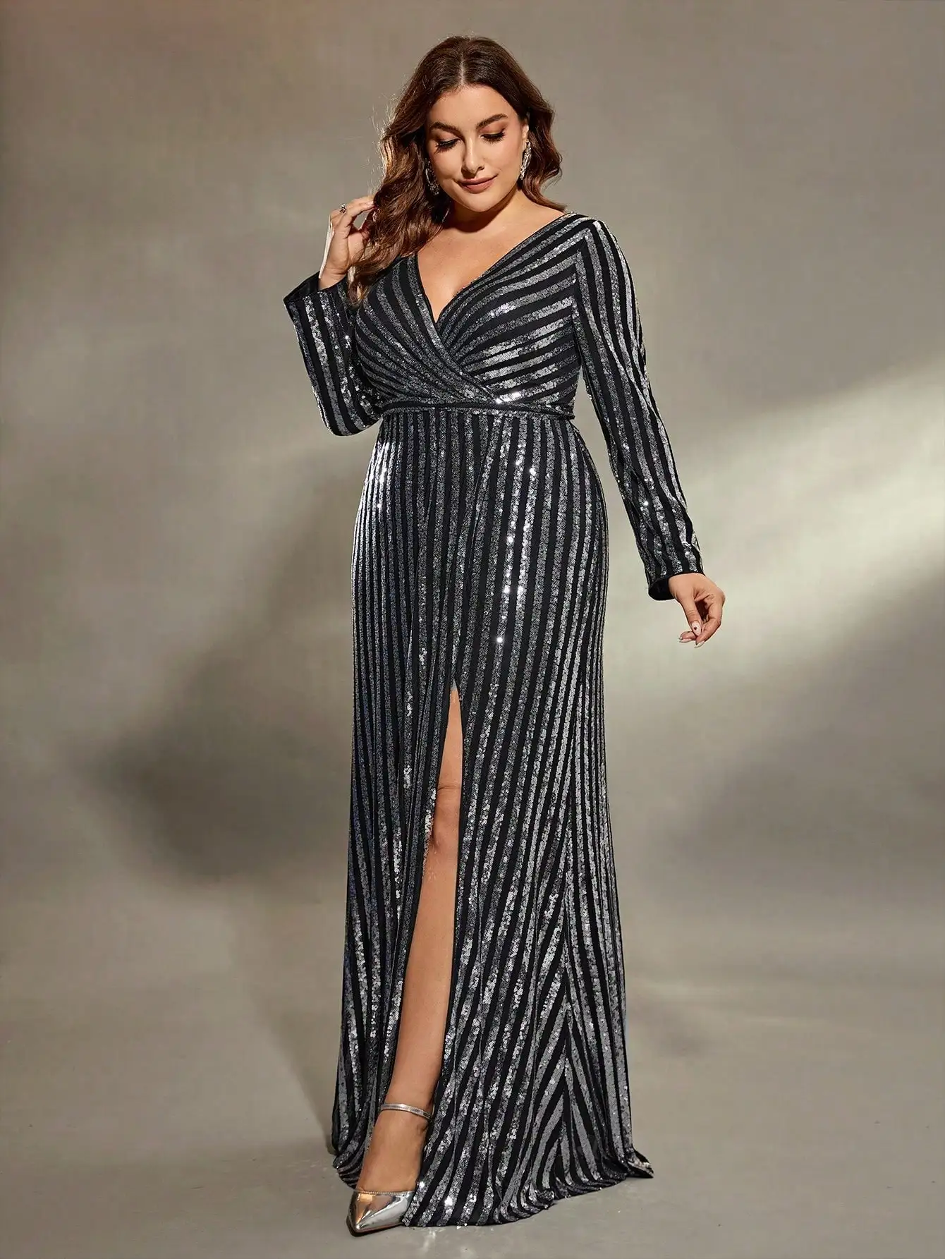 فستان ميدي مطرز حرير فاخر