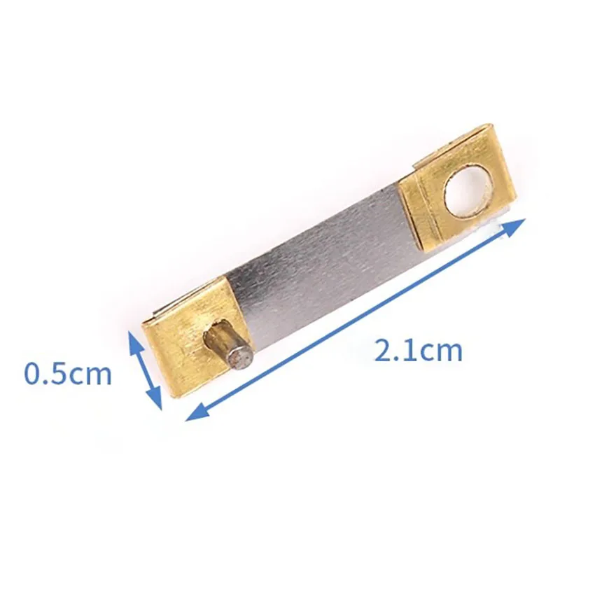 שעון מכני בסגנון ישן, סיבוב אוניברסלי, שלושה עד חמישה שעוני קיר, שעון בסיס, אביזרי מתכת, שעון עתיק