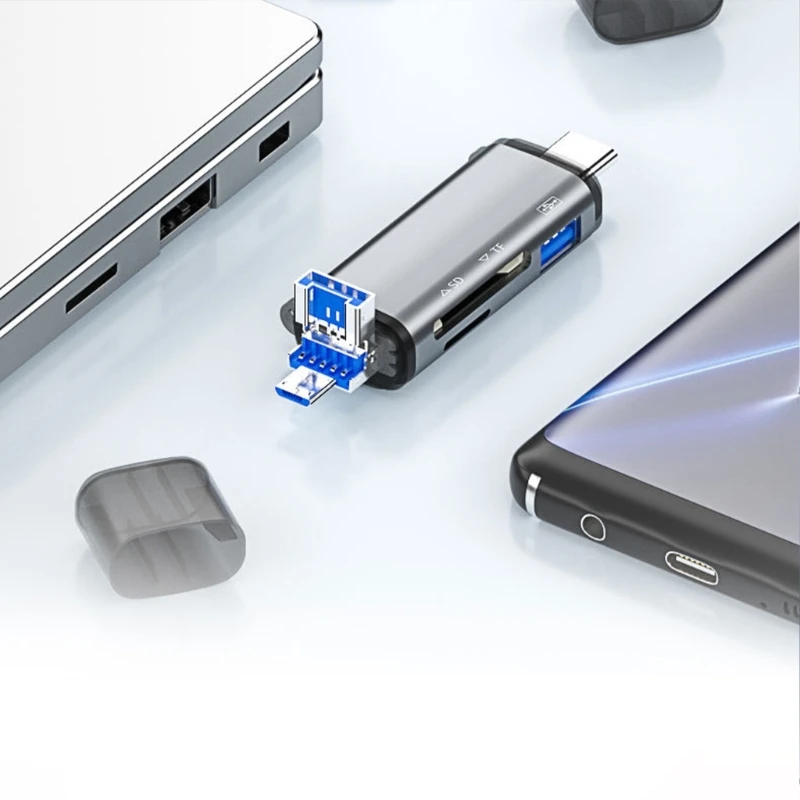 SZ USB3.0 Secure Digital Card Reader USB C+USB Interfaces For Data Transfer