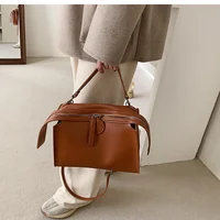 Marque Designer femmes sac à main 2025 nouvelle dame sac à bandoulière grande capacité de haute qualité en cuir PU femme sac de messager dames fourre-tout 4