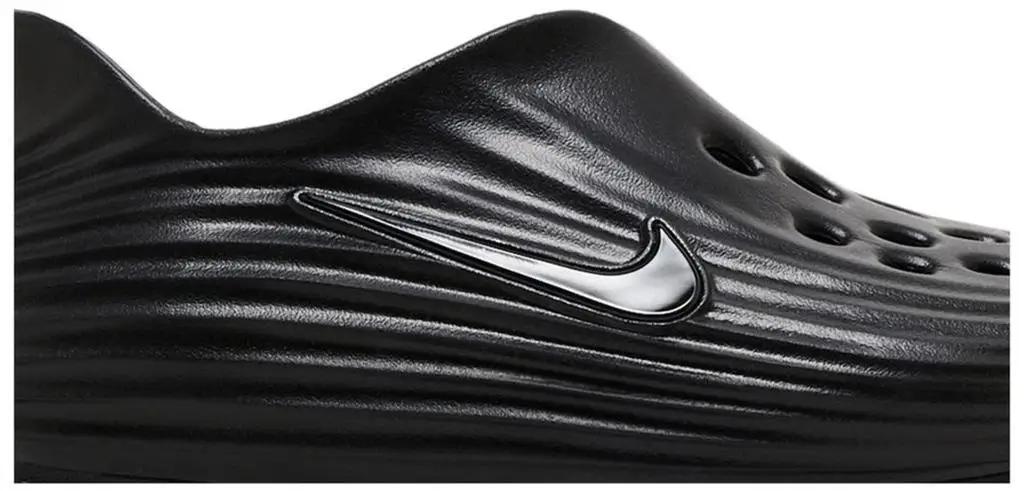 Nike | ReactX Rejuven8 Triple Black view 3