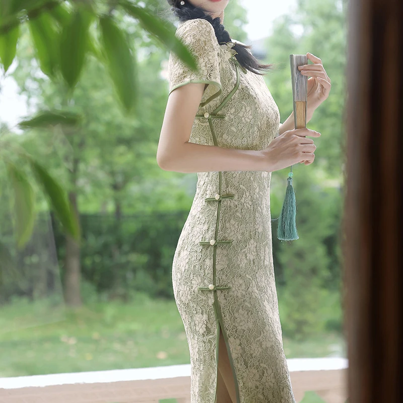 Plus Size 3XL 4XL Chinese Women Lace Qipao Sexy Spilt Cheongsam Mandarin Collar Novelty Chinese Dress Elegant Lady Party Dress