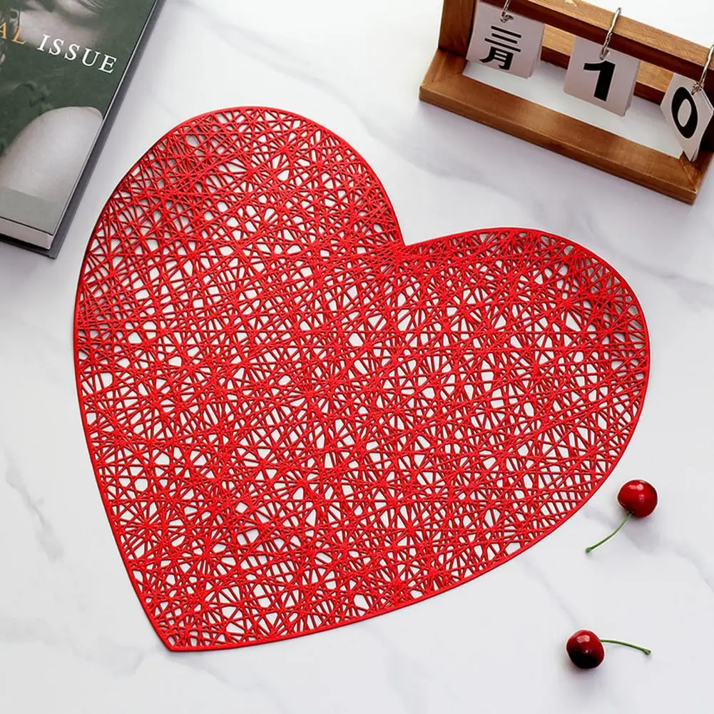 Heat-resistant prostírání elegantní květinová heart-shaped horko odolné prostírání pro domácí jídelní svatební dekorace anti-scalding