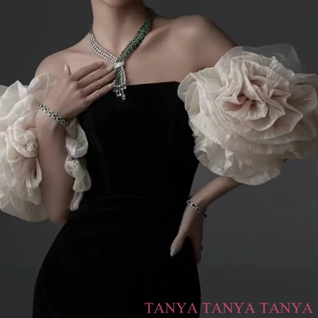 

Women Handmade Short Puff Sleeve Matching Wedding Dress Cute Detachable Sleeves Bridal Accessories Bride Gloves Customize SWD876