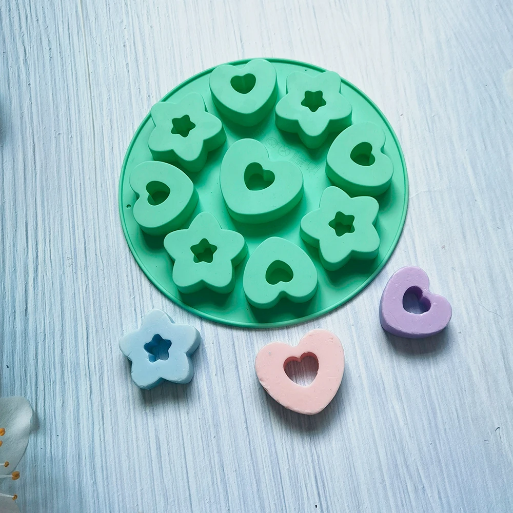 

Hollow Heart-shaped Pentagram Shaped Doughnut Mould Silicone Donut Mould Biscuit Chocolate Dessert Cake Baking Tool