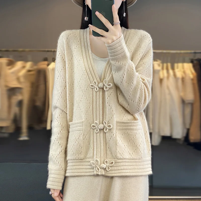 

Women's Cashmere Wool Sweater Chinese Style Chinese Knot Buckle V-neck Cardigan Autumn Winter Casual Knit Top Female Jacket