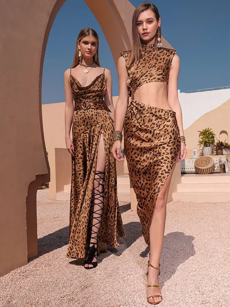 

Sexy Leopard Print Suspender Dress High-grade Temperament Backless Strap Side Slit Bodycon Streetwear Festival Elegant Costume