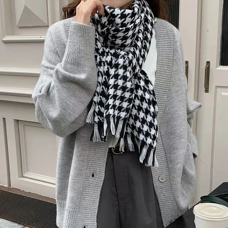 小物 BOTT HOUNDSTOOTH HOODED SCARF Bott Houndstooth Hooded Scarf