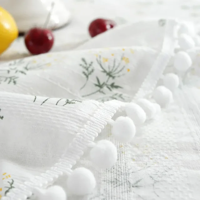 Round Cotton Tablecloth with Tassels 3