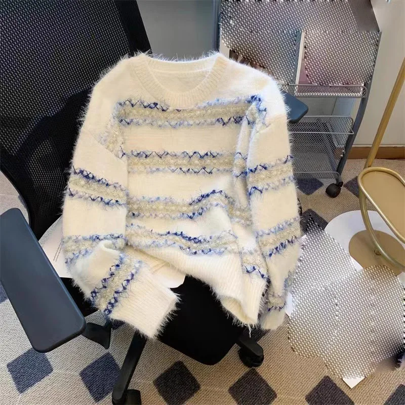 

2023 Women's Clothing Striped loose slimming sweater Autumn Winter New
