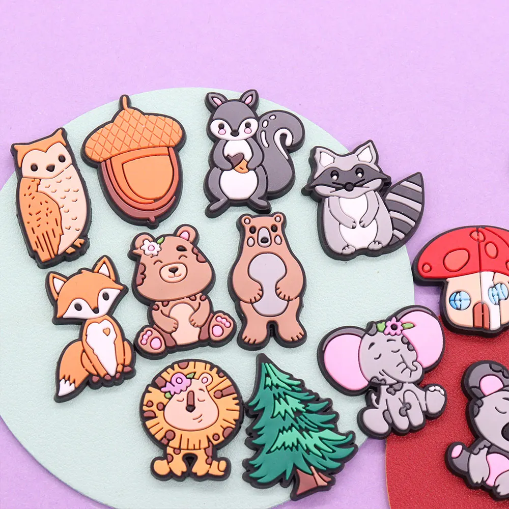 

Single Sale 1pcs PVC Shoe Charms Lion Elephant Hedgehog Monkey Slipper Accessories Garden Shoe Ornament Buckle For Kids Gift