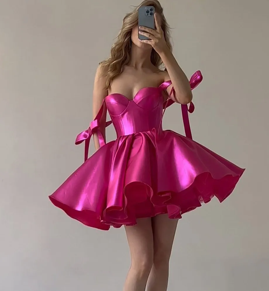 

Hot Fuchsia A Line Mini Prom Party Dresses Sweetheart Lace Up Stain Puffy Graduation Cocktail Gowns Robe De Soriee