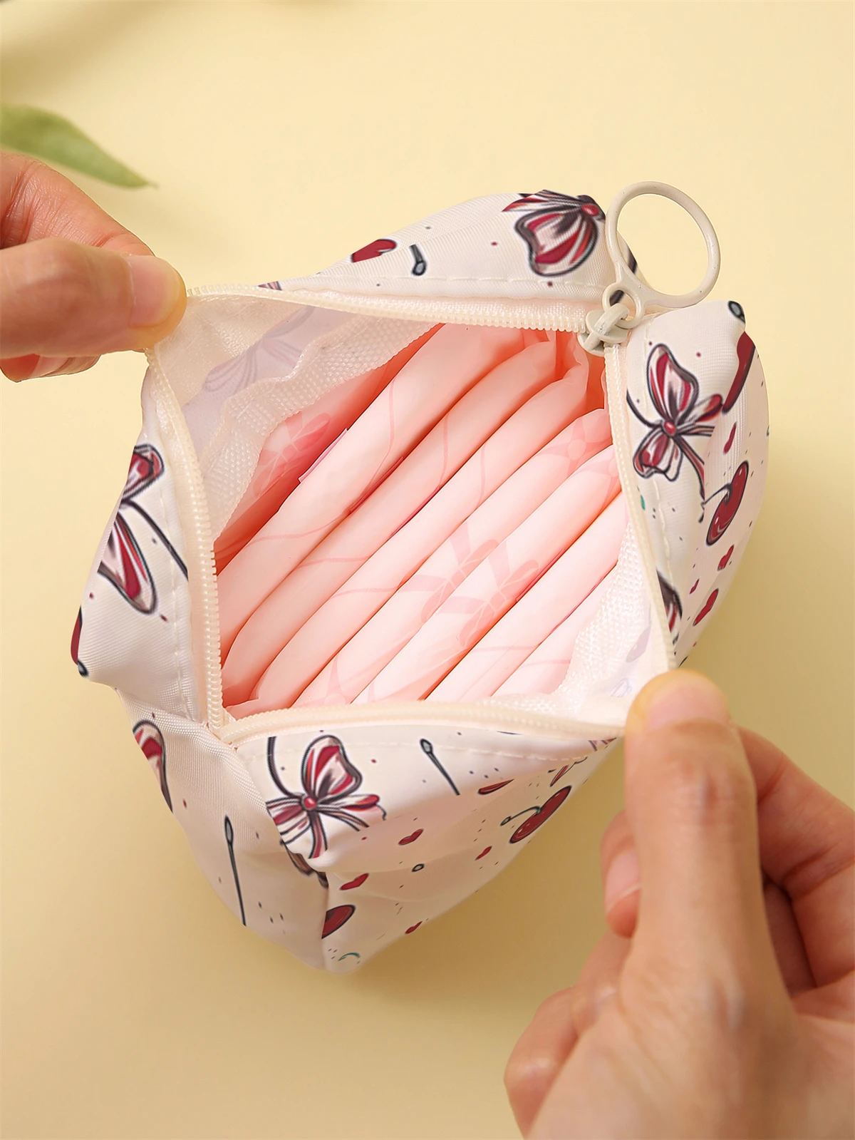 Cherry printed sanitary napkin storage bag, women's lightweight tissue bag, sanitary tissue bag