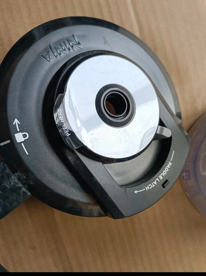 Ninja Creami NC301 アイスマシン (ジャンク) 部品用 Ninja Creami