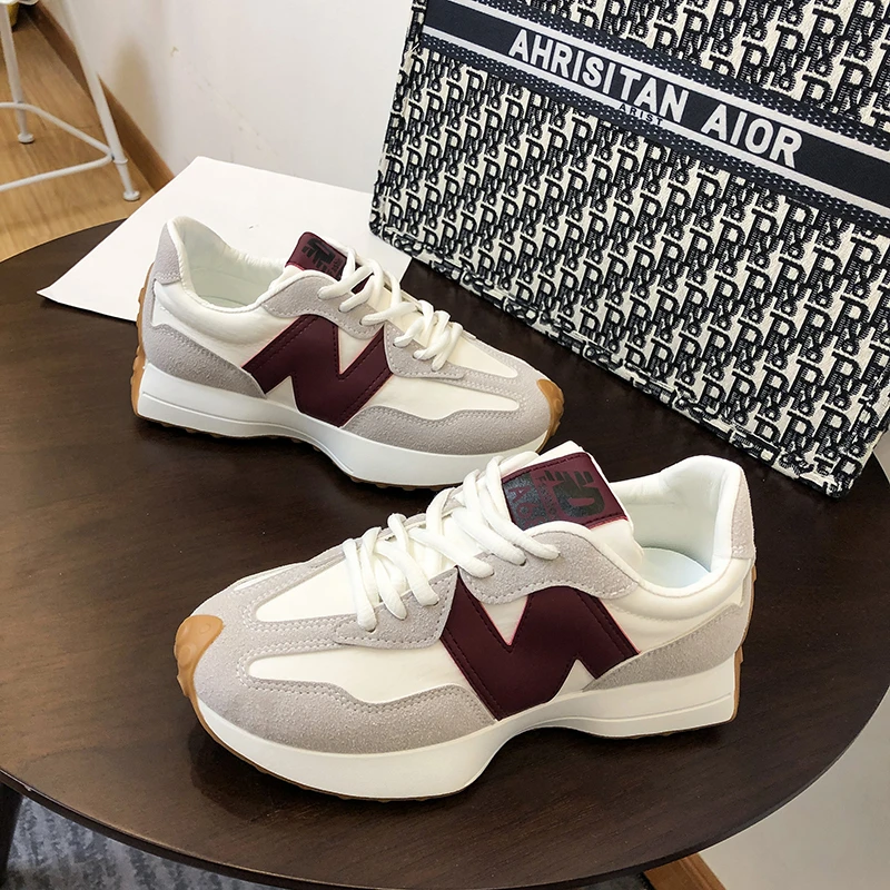 

Women's Fashion Breathable Lace Up Sneakers Women's Thick Sole Walking Designer Shoes New Women's Casual Sneakers Summer Shoes