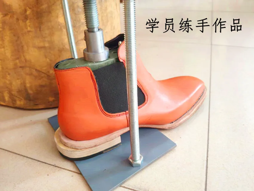 Handmade shoe tool stack heel press repair change heel tool diy shoe leather press log tool