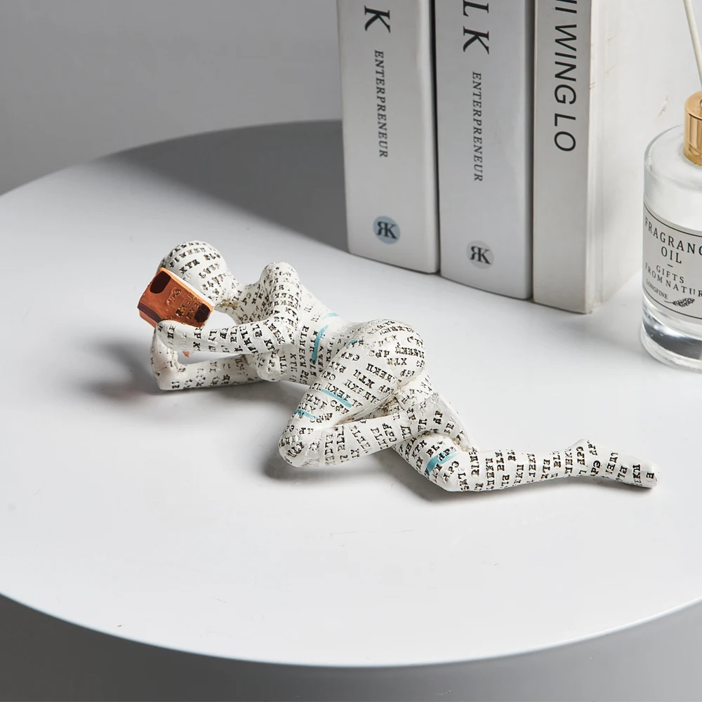 Creative Desk Stationery Decoration Resin Abstract Figure Sculpture Decoration Home Decor Statue Mummy Figurines Accessories