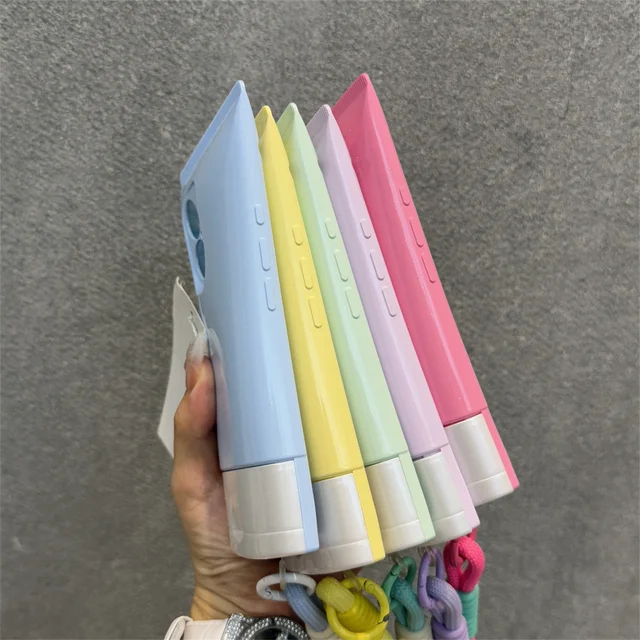 جراب هاتف سيليكون لامع من ins Lanyard BB Wash Face Cream لهاتف iPhone 16 15 14 13 12 Pro Max 3D غطاء خلفي واقٍ كامل من الصدمات 4