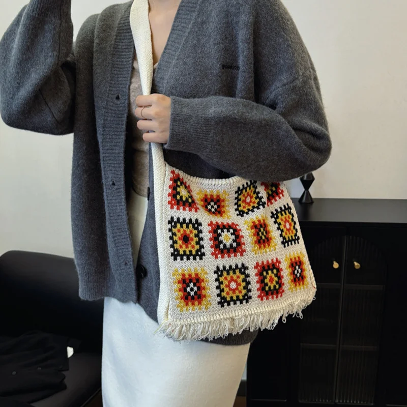 Colorful Boho Chic Granny Square Crochet Woven Handbags For Women Beige Blue Market Bag Vintage Style Hippie Summer Beach Purse