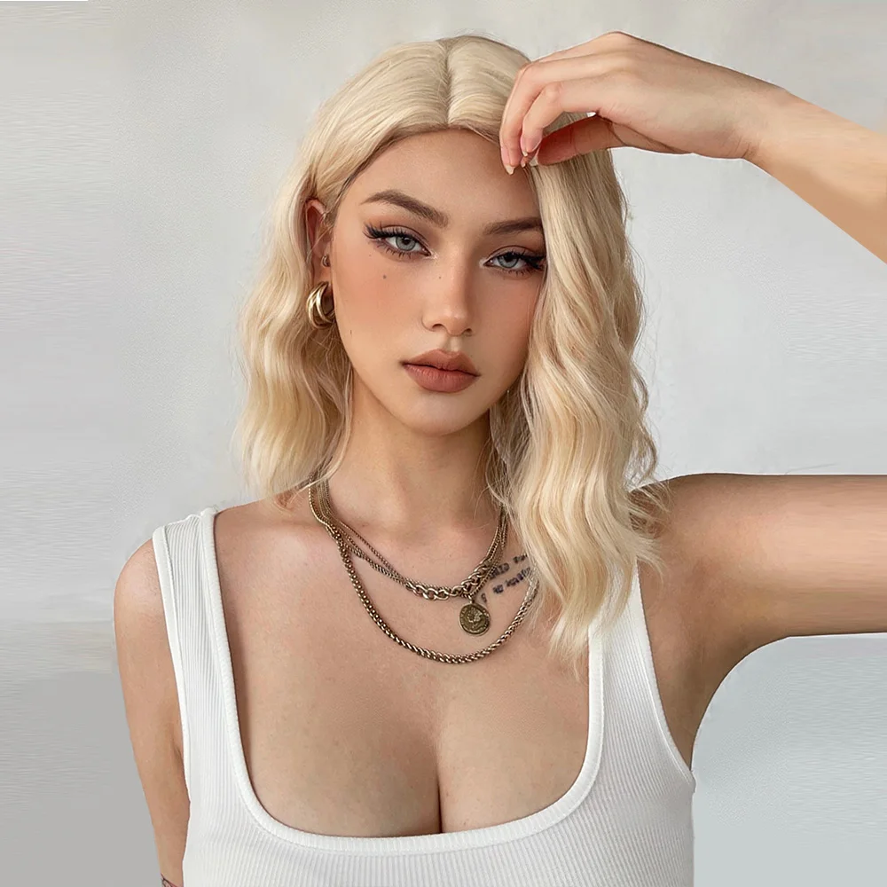 Hellgoldene, kurze, gewellte Bobo-Perücke, blonde synthetische Naturhaarperücke für Frauen, tägliches Cosplay, hitzebeständige Mittelteilperücke_voghion.com